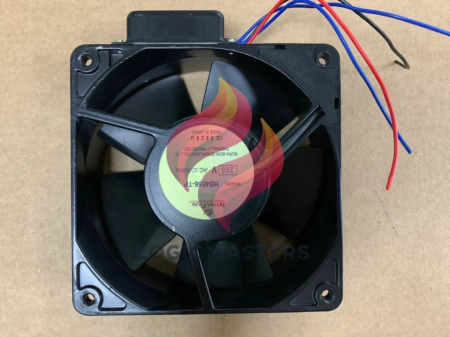 1PC IKURA FAN HS4556-TP AC200V high temperature imported fan with sensor