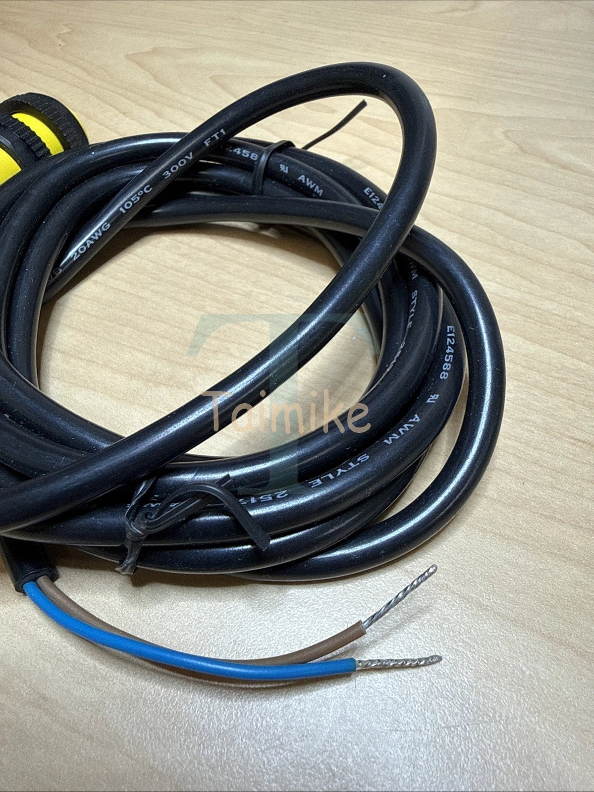 ! Banner S183E Proximity Sensor Module