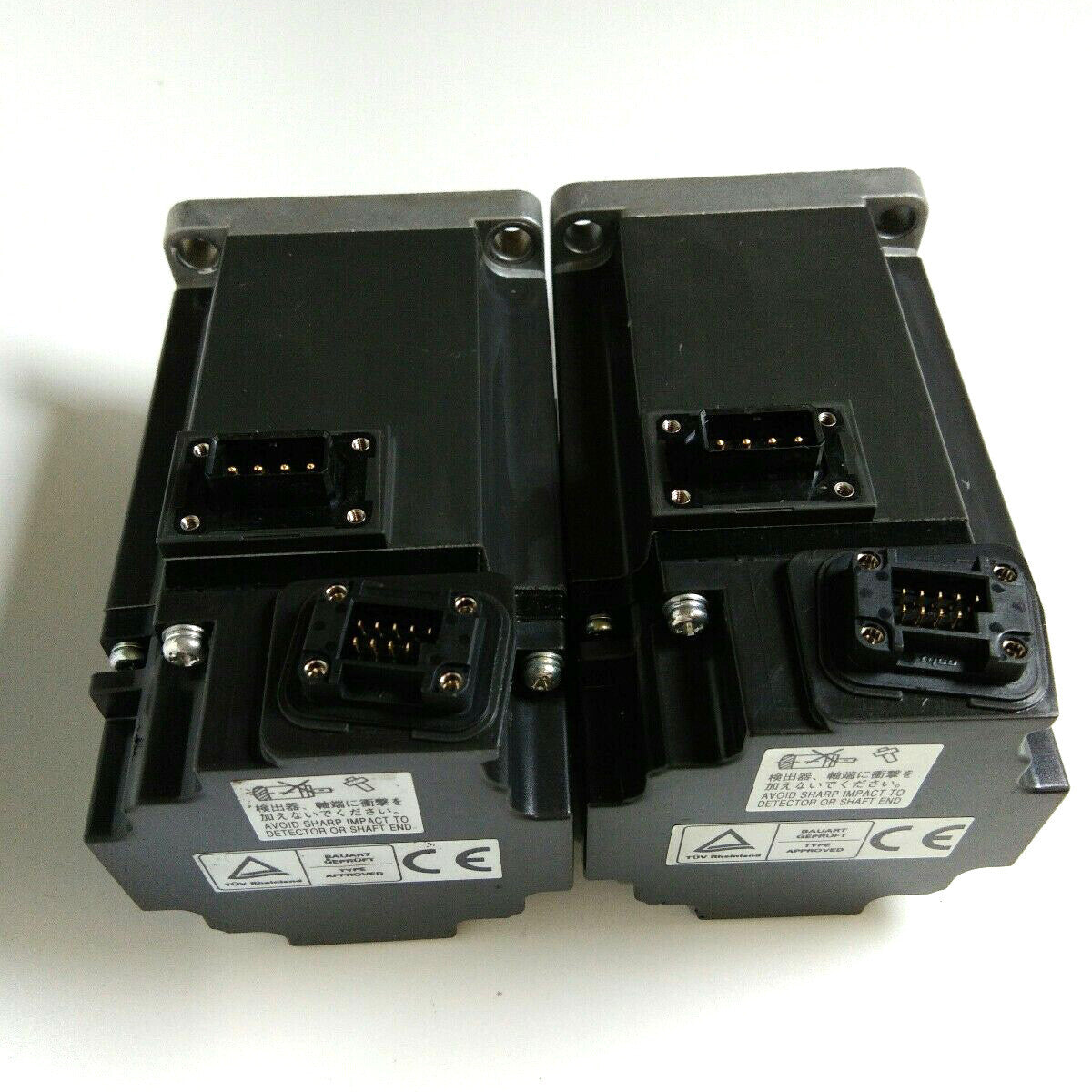 MITSUBISHI HF-MP43 Servo Motor