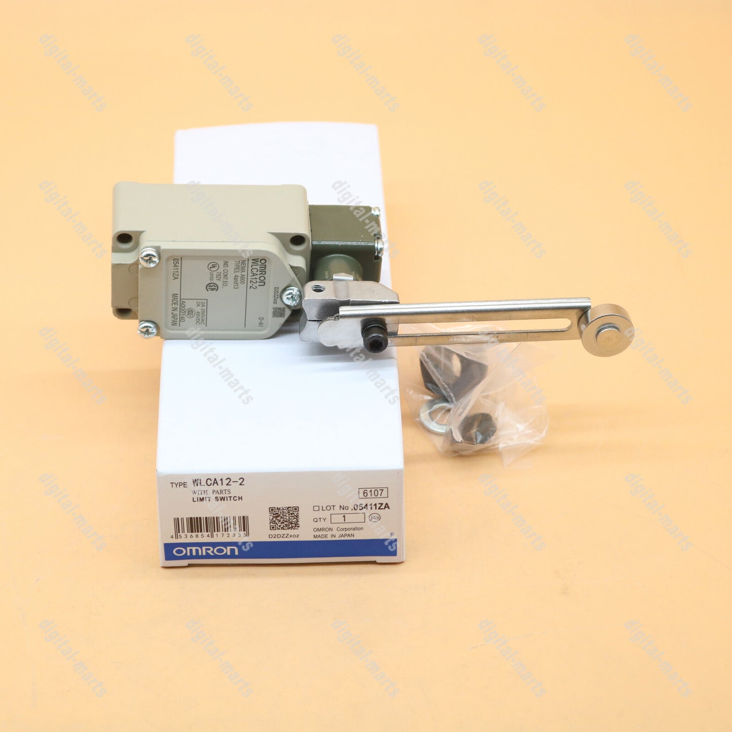 new 1PC omron In Box Limit Switch WLCA12-2 WLCA122 1 year