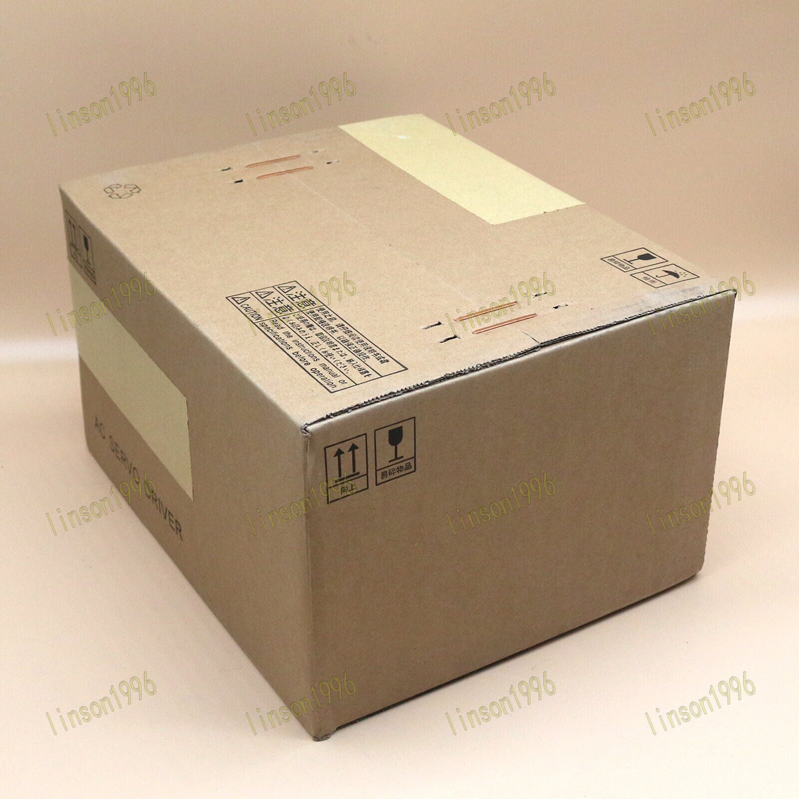Omron Servo Drive R88D-KT20H In Box Fast shipping, industrial automation control, high precision drive, reliable performance - OMRON