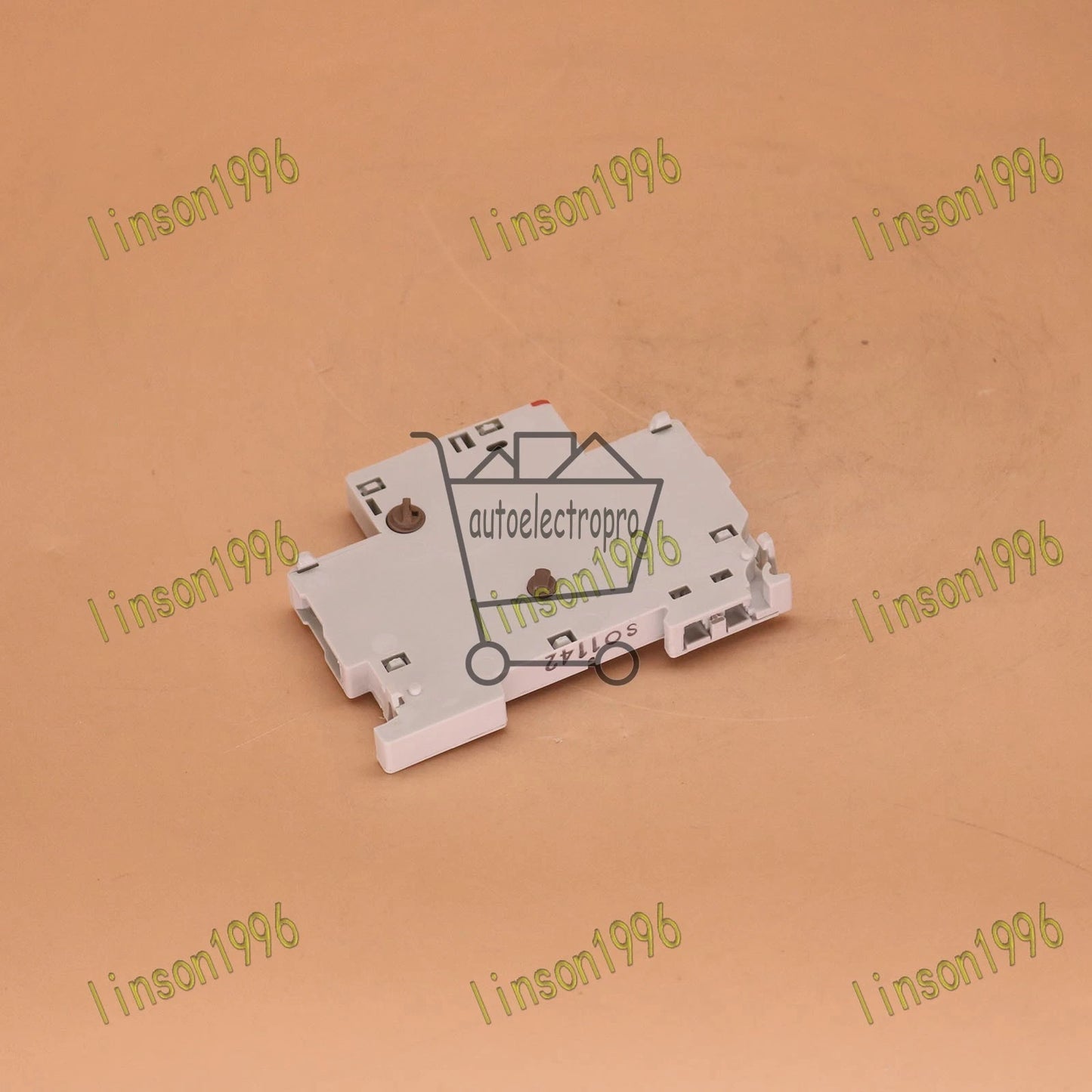 1piece ABB HK-11 circuit breaker Auxiliary Contact Free shipping