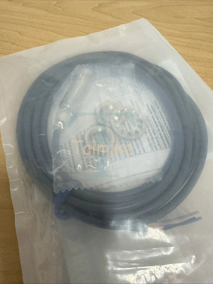 ! Omron E2E-X2E2-Z 2M Proximity Prox Sensor