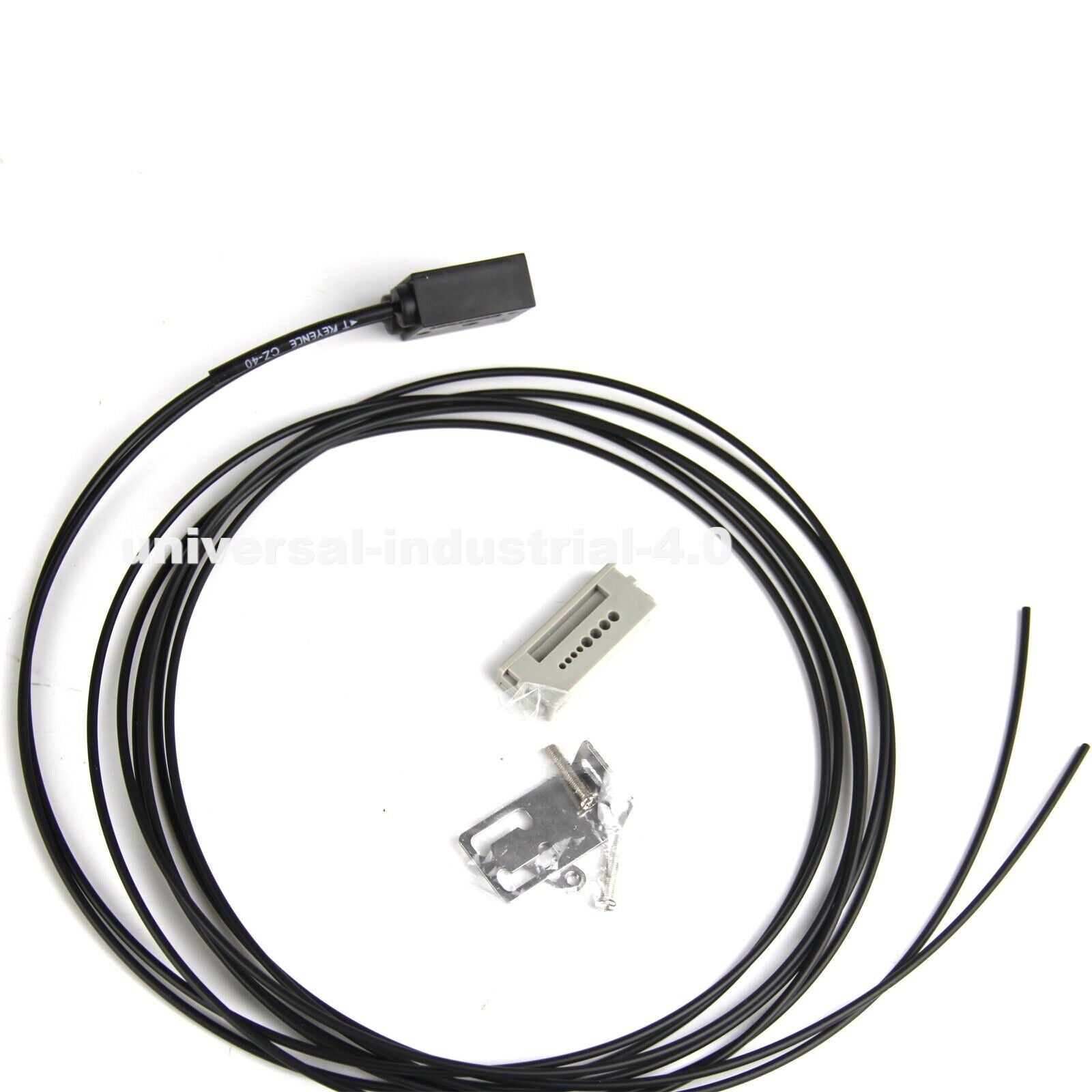 KEYENCE CZ-40: Reflective Spot - Photoelectric Fiber Optic Sensor - KEYENCE
