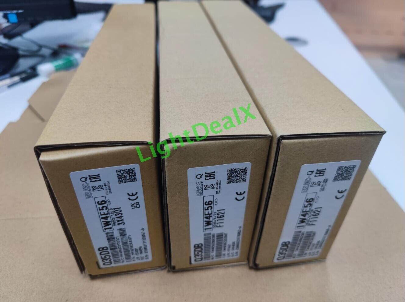 new 1PCS Mitsubishi Q35DB In Box PLC Module Q35DB - MITSUBISHI