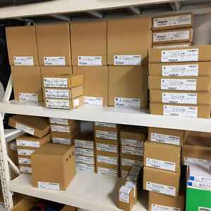 ControlLogix 16 Point Output Module - Factory Sealed AB 1756-OB16E SER A - CONTROLLOGIX