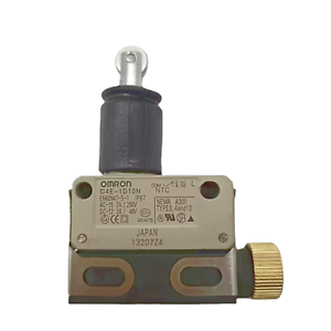 Omron D4E-1D10N Limit Switch - New in Box - OMRON