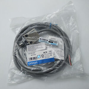 Omron D4C-3232 Limit Switch - High-Performance and Reliable - OMRON