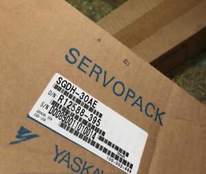 Yaskawa SGDH-30AE AC Servo Drive | High Performance Motion Control | 30kg Load Capacity | 50Hz/60Hz Frequency | 1000W Power - YASKAWA