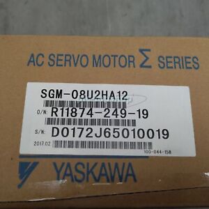 Yaskawa SGM-08U2HA12 AC Servo Motor - New in Box - YASKAWA