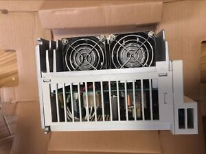 1PC Mitsubishi MRJ2S500B Servo Drive New In Box - MITSUBISHI
