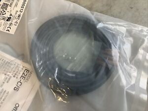 Omron E2E-S05S12-WC-C1 Proximity Switch for Reliable Sensing - OMRON