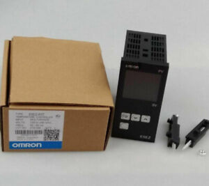 Omron E5EZ-R3T Temperature Controller - Reliable Precision Control - OMRON
