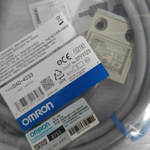 Omron D4C-4233 Limit Switch - Reliable Performance & Quality - OMRON