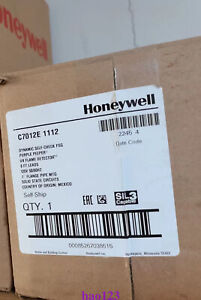 Honeywell C7012E1112 UV Flame Detector 1PC New In Box