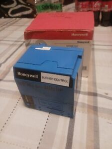 Honeywell RM7895A 1014 Burner Control, RECTIFICATION FLAME AMPLIFIER RM7895A1014