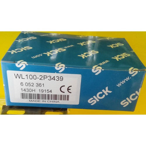 SICK WL100-2P3439 Photoelectric Sensor One Free Shipping WL1002P3439