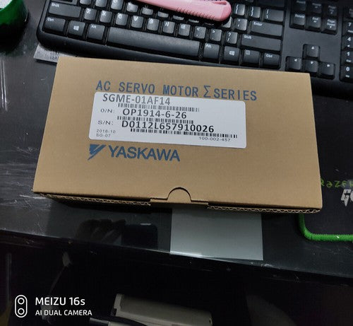 Yaskawa SGME-01AF14 Servo Motor 1PC ping SGME01AF14