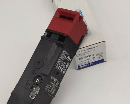 OMRON D4SL-N4QDA-D Safety Door Switch D4SLN4QDAD One ping