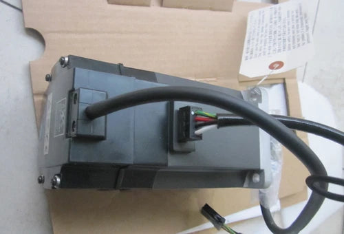 Mitsubishi HC-MFS73 Servo Motor 1PC ping HCMFS73