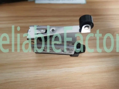 Panasonic AZ7121 Limit Switch (1PCS)