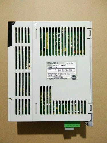 1PC Mitsubishi MR-J2S-20B1 Servo Drive ping MRJ2S20B1