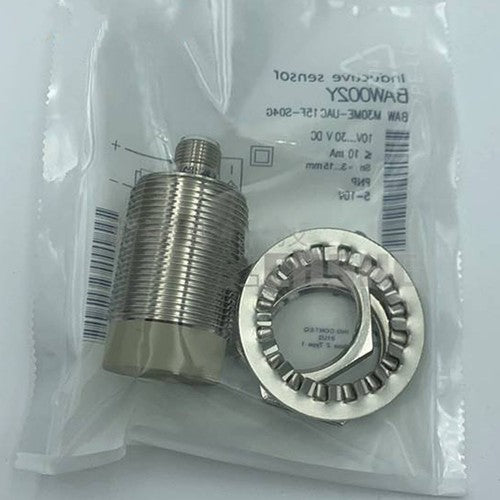 BALLUFF BAW M30ME-UAC15F-S04G Proximity Switch One Free Shipping