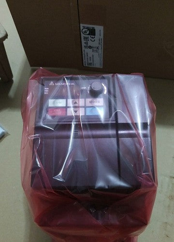 One Delta VFD022EL43A Frequency Converter 380V 2.2KW ping
