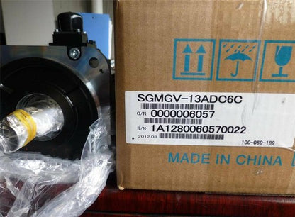 Yaskawa SGMGV-13ADC6C Servo Motor 1PC ping SGMGV13ADC6C