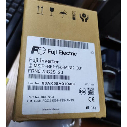 1PC Fuji Inverter FRN0.75C2S-2J FRN0.75C2S2J ping