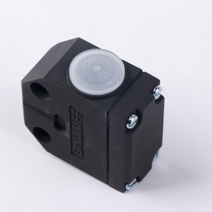 BALLUFF BNS006E BNS 819-100-R-11 Limit Switch One Free Shipping