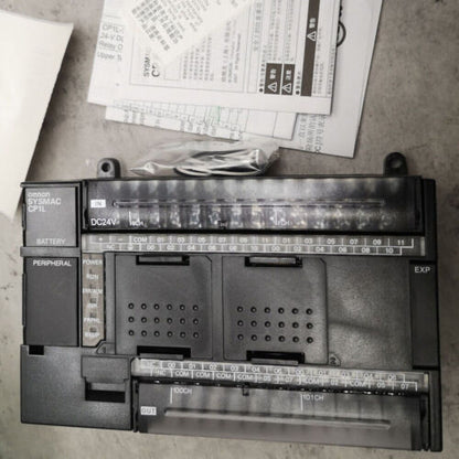 Omron CP1L-M40DT1-D Programmable Controller - New in Box - OMRON