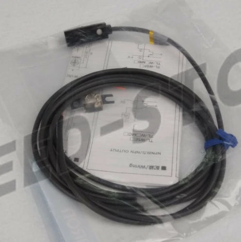 1PCS Omron TL-W3MB1 TLW3MB1 Proximity Sensor Switch