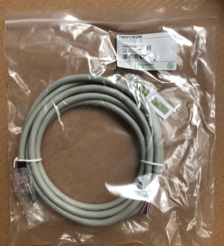 1PC Schneider TWDFCW30K Cable Free Shipping