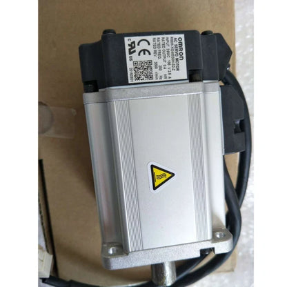 Omron R88M-KE40030H-S2-Z Servo Motor 1PC ping