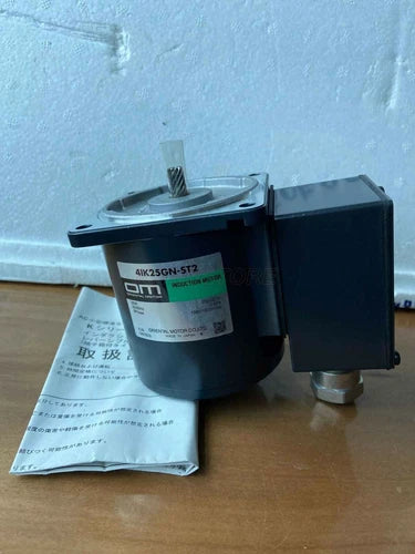 1PC  VEXTA Oriental Motor 4IK25GN-ST2 variable frequency motor 4IK25GNST2