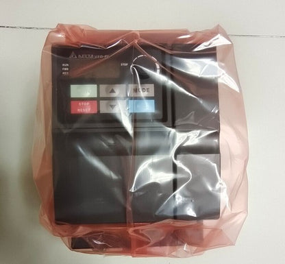 One Delta VFD037EL23A 3.7kw VFD Inverter ping