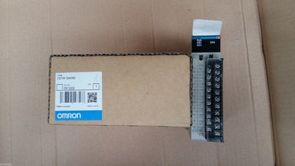 Omron CS1W-DA08C PLC Module One ping CS1WDA08C