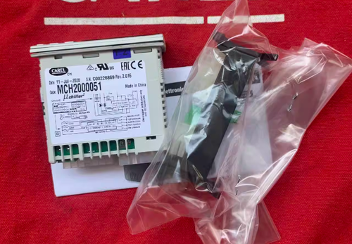 1PC  CAREL MCH2000051 Controller ping