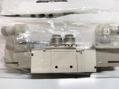 1PC SMC SY7220-5DZ-C8 Solenoid Valve SY72205DZC8 Free Shipping