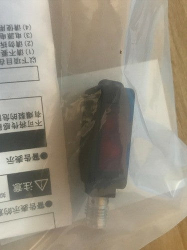 Omron E3Z-LS88 Photoelectric Switch One Free Shipping E3ZLS88