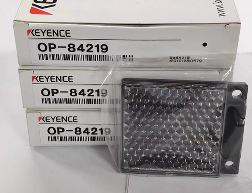 1PC Keyence OP-84219 R-2L Reflective panel OP84219 Free Shipping