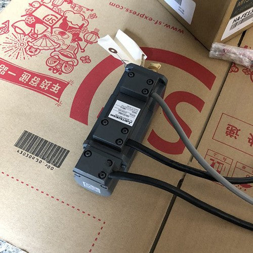 1PC Mitsubishi HA-FE13BD Servo Motor HAFE13BD ping