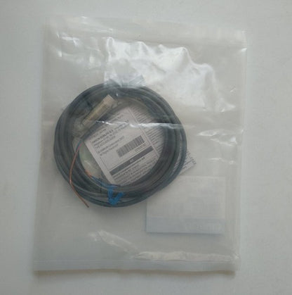 Omron E2E-X5MF1-Z Proximity Switch One Free Shipping E2EX5MF1Z