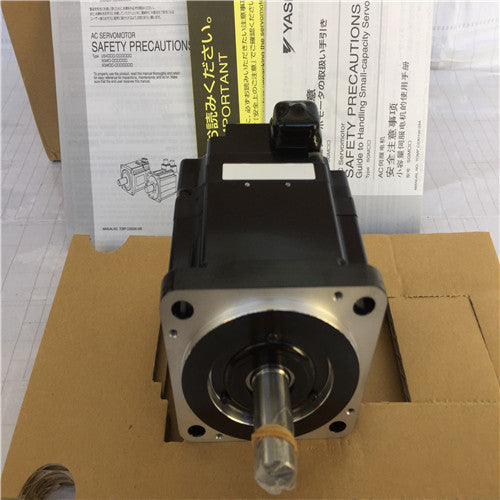 Yaskawa SGMPS-04ACA21 Servo Motor 1PC ping SGMPS04ACA21