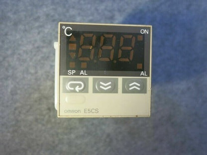 E5CS-Q1KJX 1PC Omron E5CS-Q1KJX Temperature Controller Free Shipping