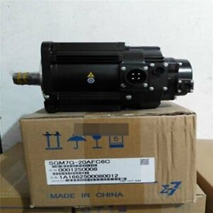 Yaskawa SGM7G-20AFC6C Servo Motor 1PC ping SGM7G20AFC6C