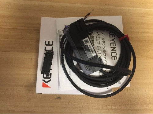 1PC Keyence FS-V21RP FSV21RP Fiber Amplifier Sensor Free Shipping