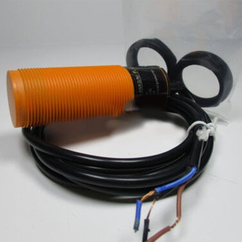 IFM KI5015 Inductive Proximity Switch Sensor One Free Shipping