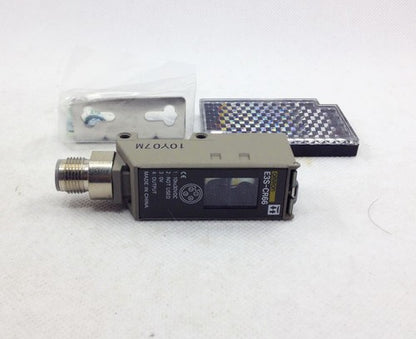 Omron E3S-CR66 Photoelectric Sensor E3SCR66 One ping